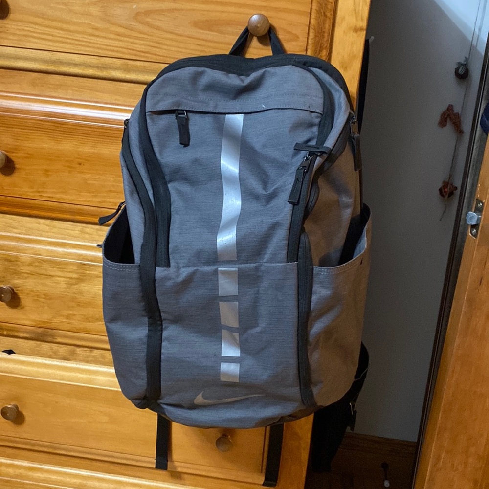 Nike elite bookbag